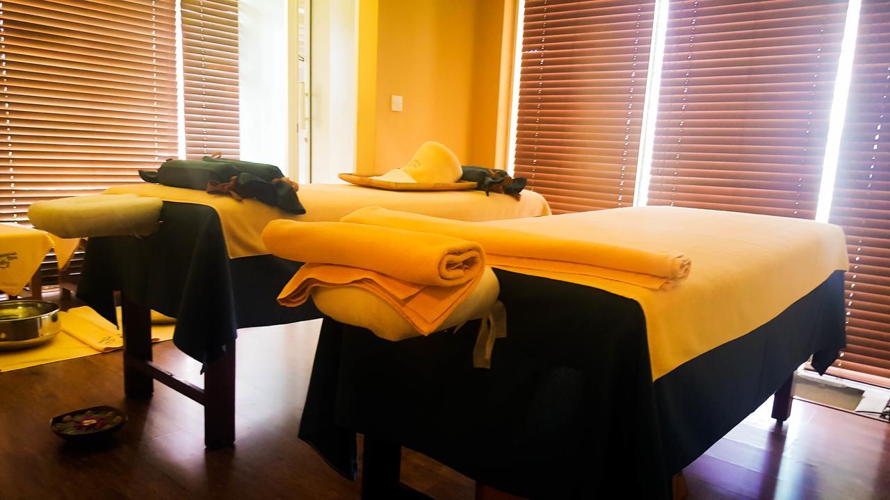Hulhule Island Hotel Μαλέ Εξωτερικό φωτογραφία