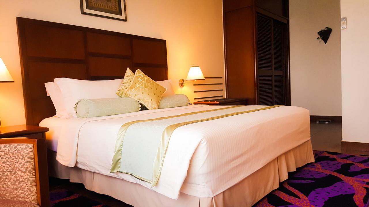 Hulhule Island Hotel Μαλέ Εξωτερικό φωτογραφία
