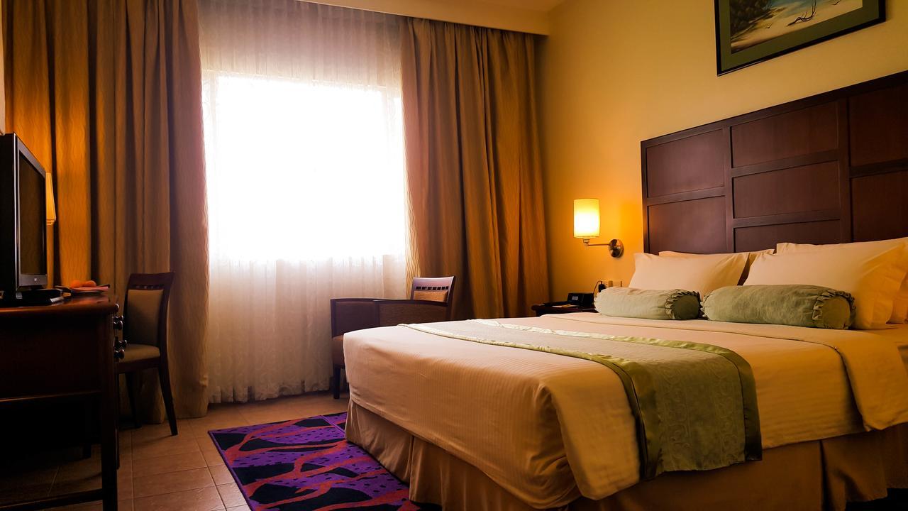 Hulhule Island Hotel Μαλέ Εξωτερικό φωτογραφία